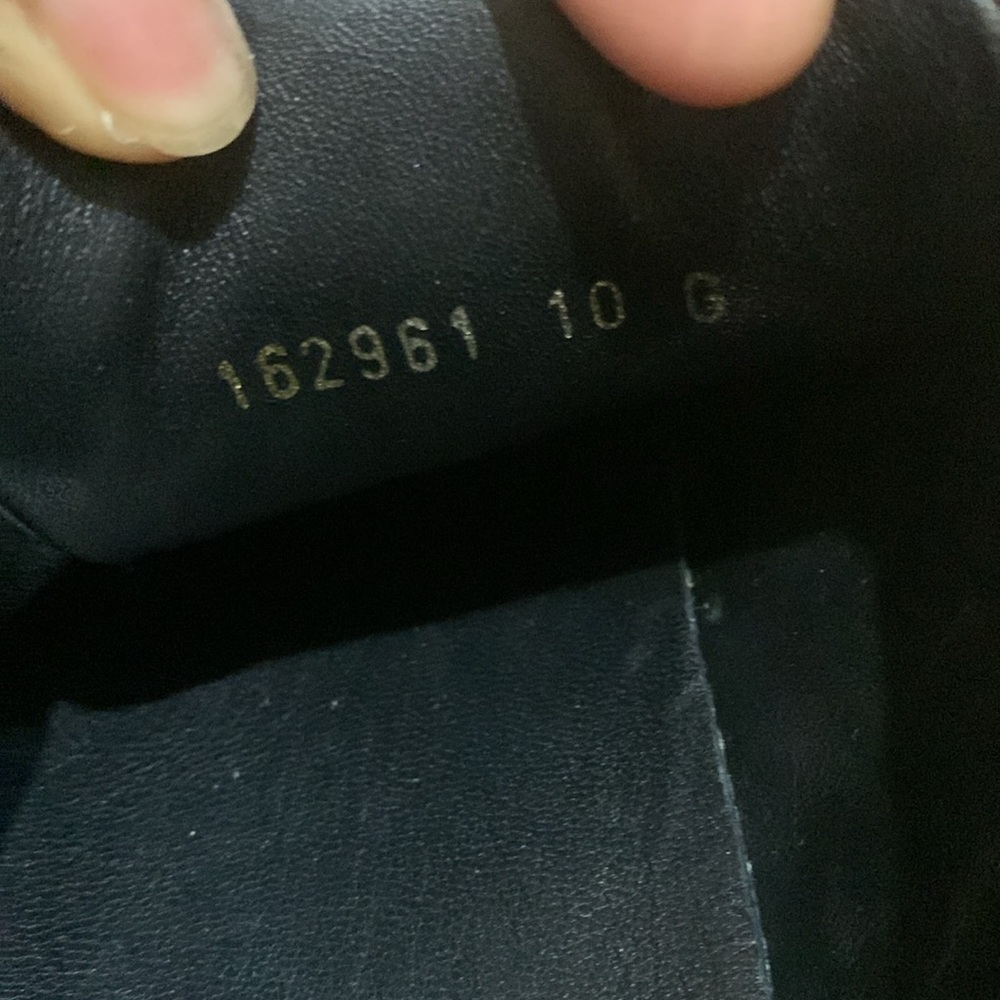 Gucci Men's Brown Monogram GG Signature Lace Low Sneakers - Picture 5 of 9